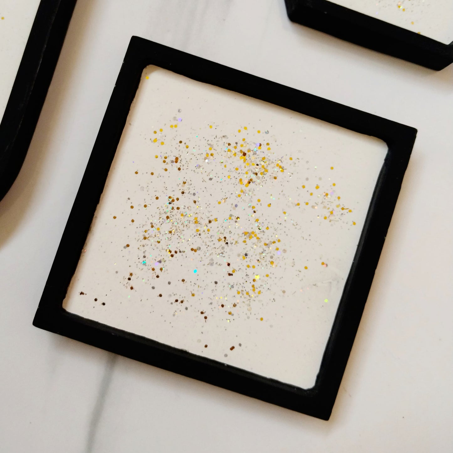 Black Border Glitter Tray