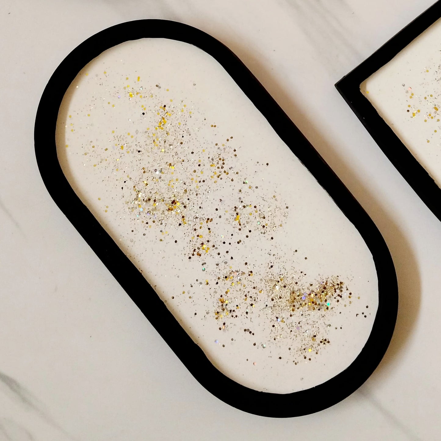 Black Border Glitter Tray